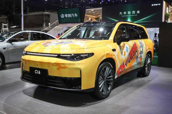 元富证券 全新中大型SUV：长近5米，油耗0.67L，配激光雷达+6座，才13.13万
