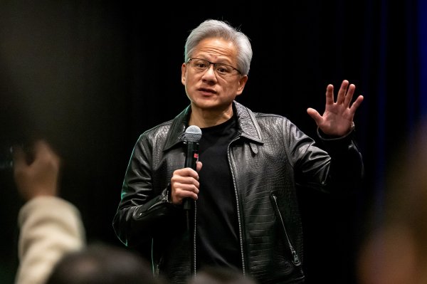 至慧策略 黄仁勋90分钟小范围交流实录! 谈DeepSeek、华为、小米、自动驾驶、中国AI走向⋯⋯